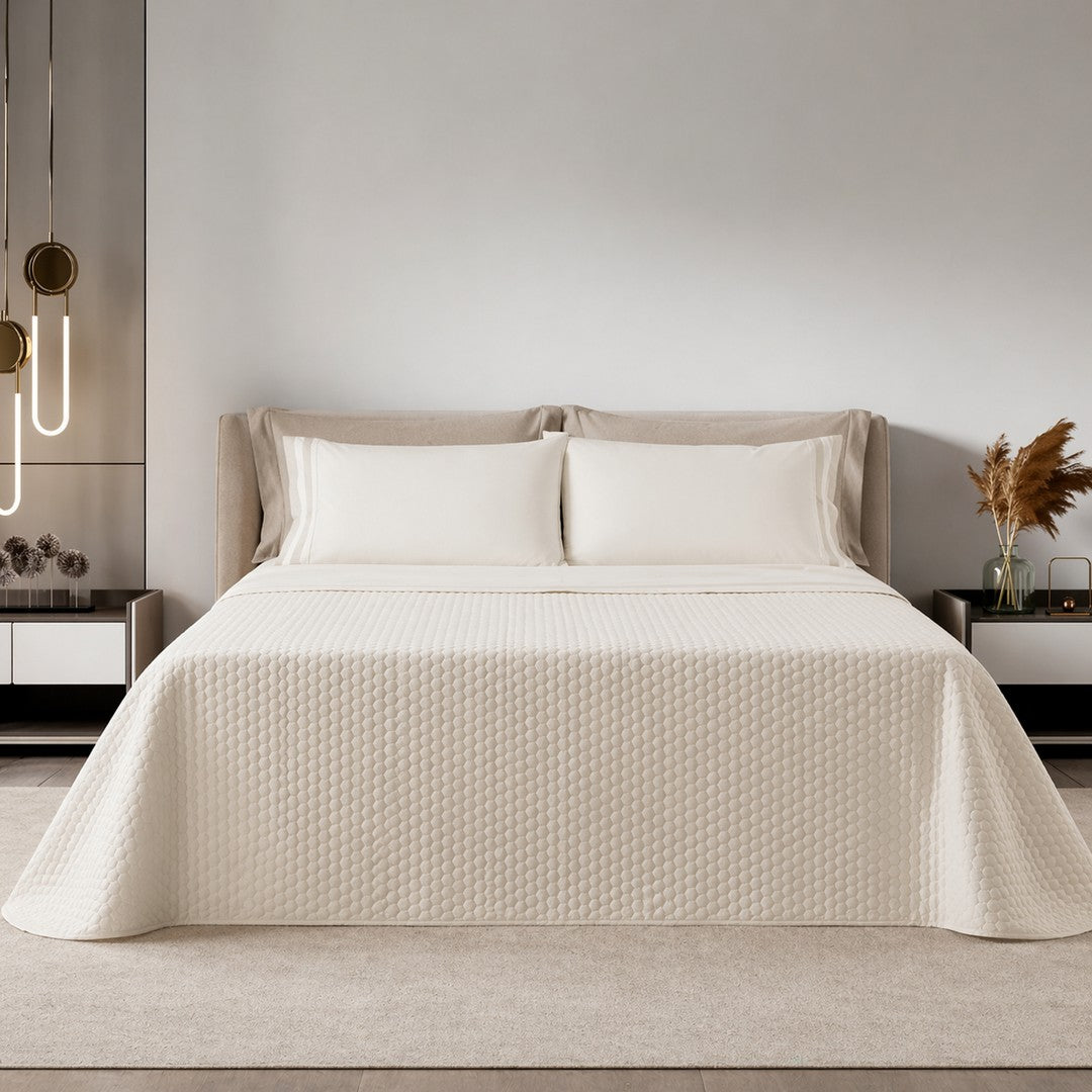 Linea Oro Exagon Quilt Velluto Tinta Unita