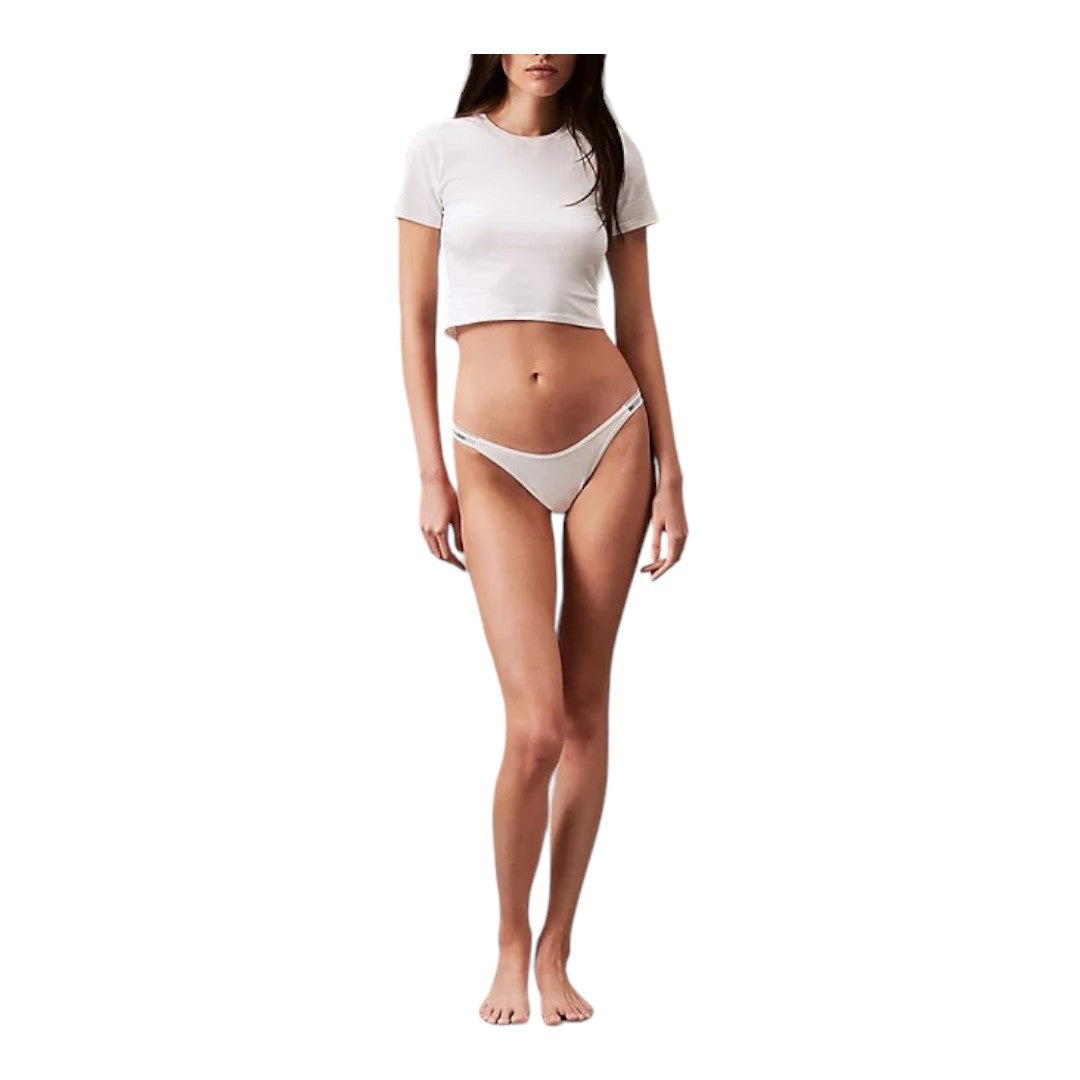 Calvin Klein Underwear String Thong (Dipped) 000QD5157E-100 (*