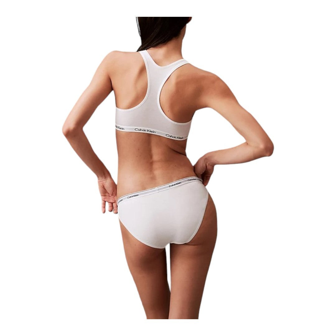Calvin Klein Underwear String Bikini (Low-Rise) 000QD5215E-100 (*
