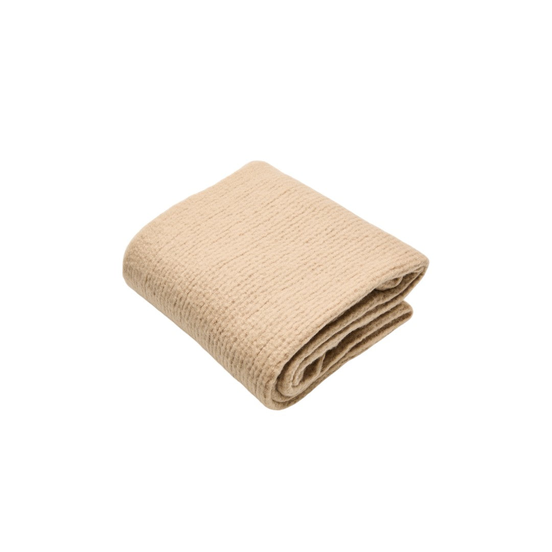 Ysabel Mora Pashmina tinta unita con dettaglio frange beige - 70658