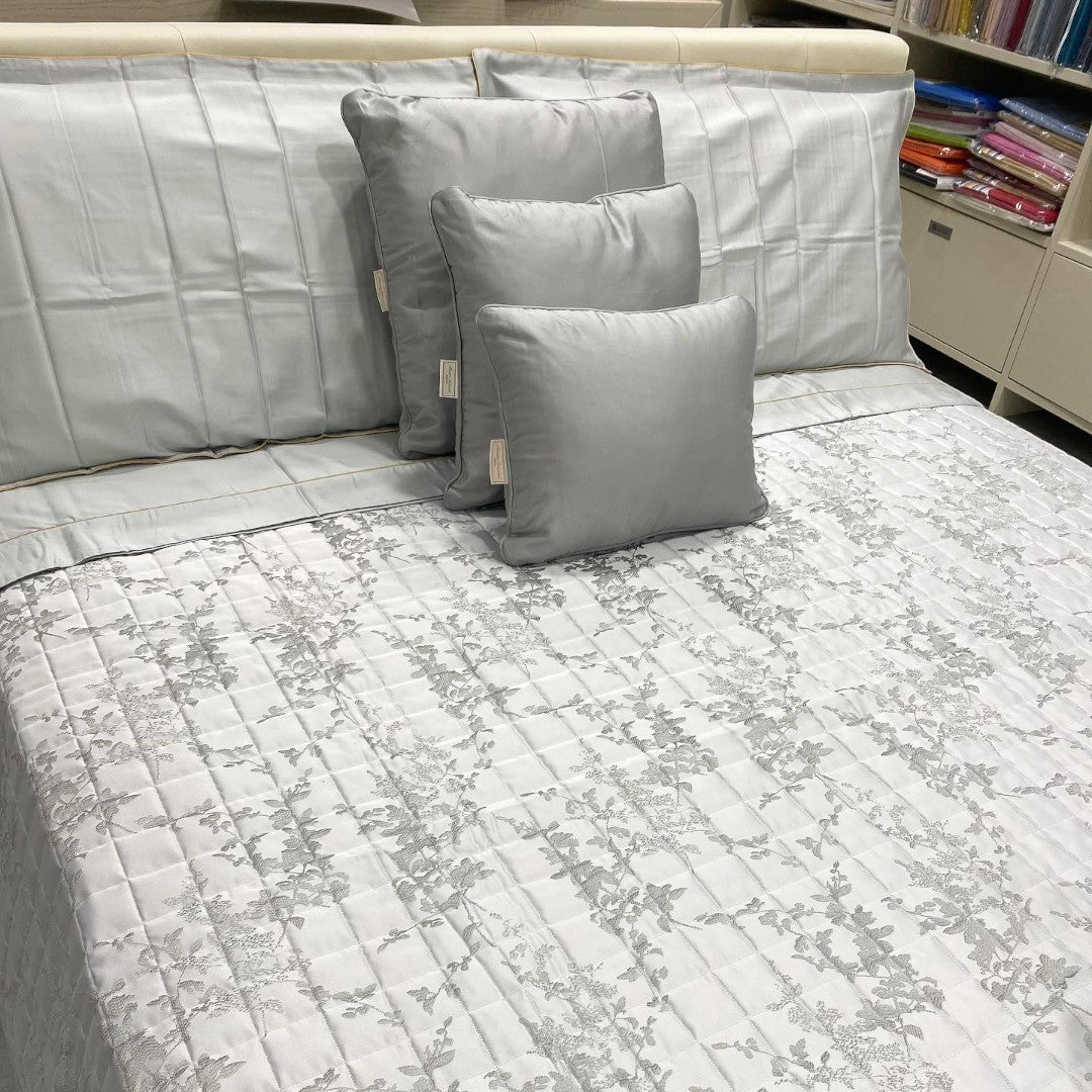 Dondi Home Quilt trapuntato matrimoniale con trama jacquard Noemi Silver
